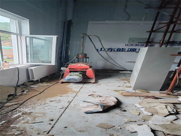 墨竹工卡地基基础下沉墙体裂缝加固注浆顶升施工